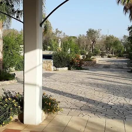 Holiday home Salento Lu Trolitu Specchia