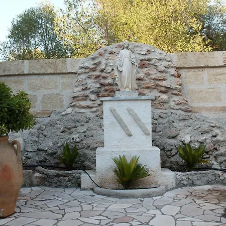 Holiday home Salento Lu Trolitu Specchia